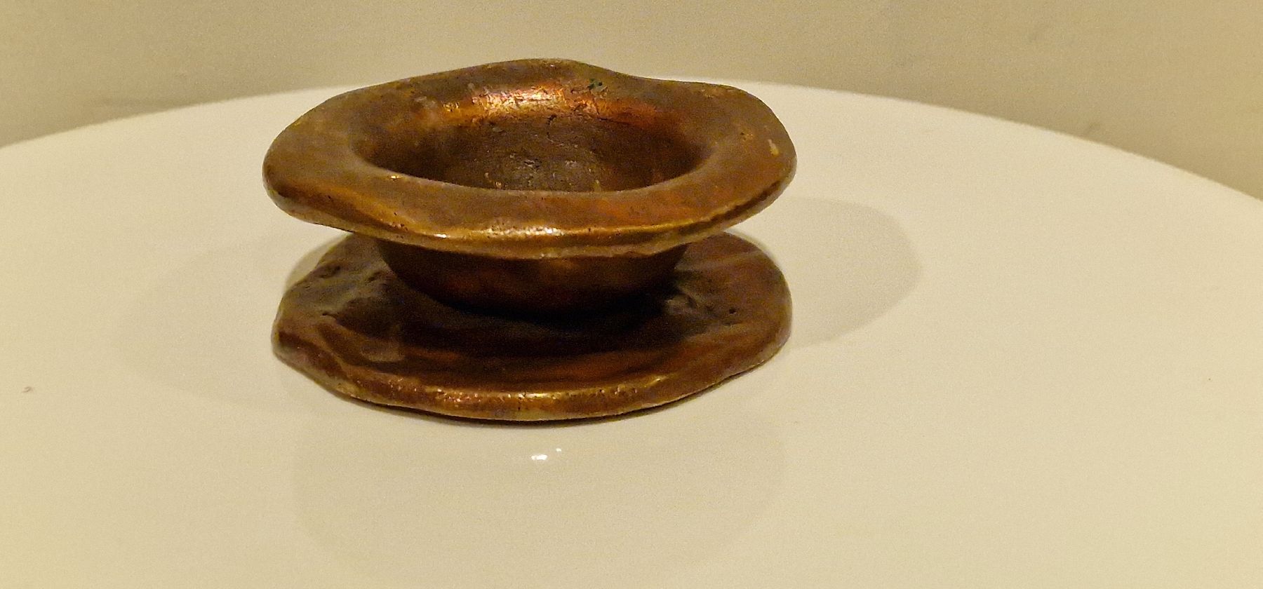 Tutte le decorazioni: Monique Meier - Bronze Objekt enSoie – Usato da ZÜRICH venduto da Arte-24 1