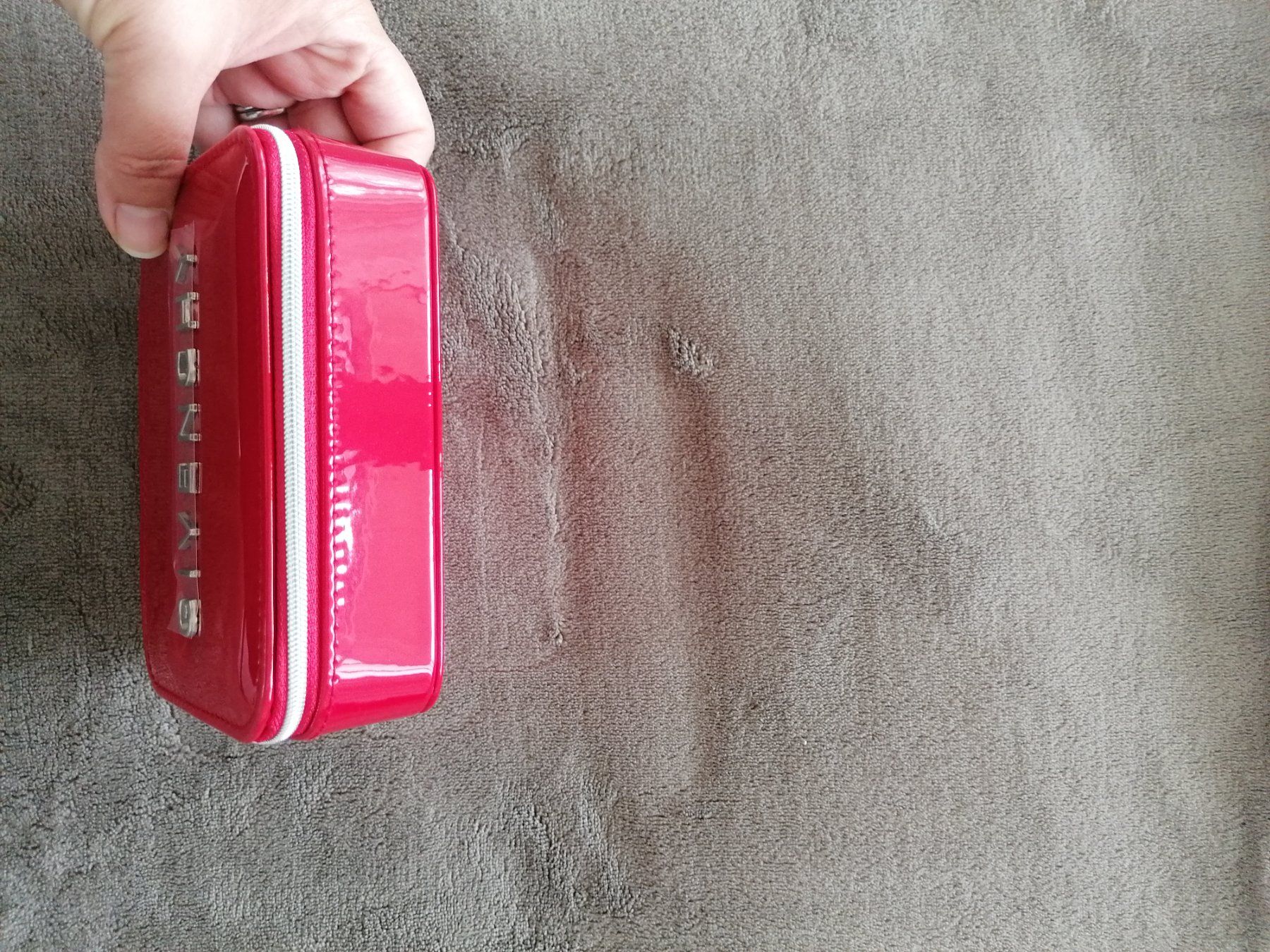 Givenchy Schmuckkästen: Givenchy Necessaire – Neu und originalverpackt aus Pfäffikon SZ von EMMA0111 5