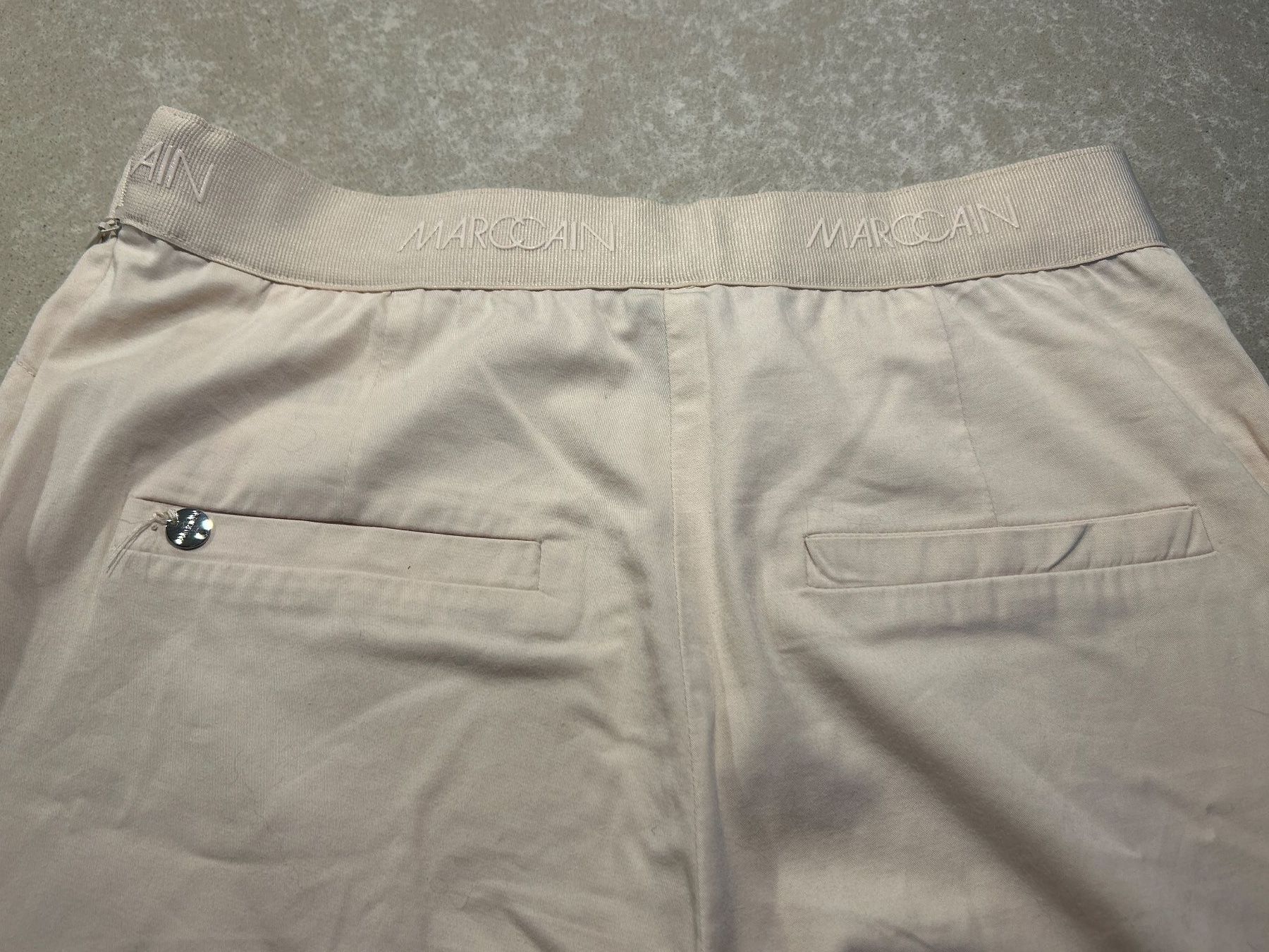 Marc Cain Pantalons: Sommerhose hellbeige von Marc Cain Gr. W28 – D'occasion à Brunnen par Nala2929 4