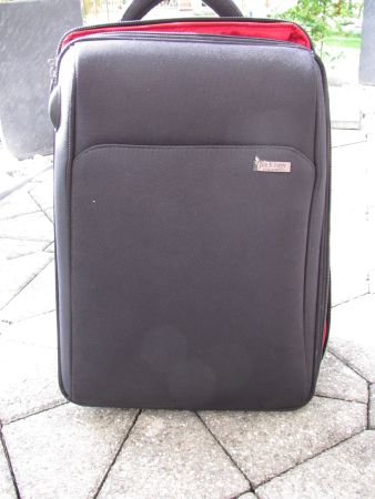 Reisekoffer Pack Easy schwarz Innenfutter rot gebraucht