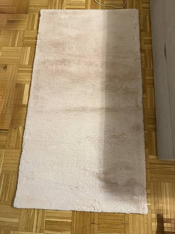 Tapis: Pinker Teppich – D'occasion à Glattbrugg par mir_vx2c 1