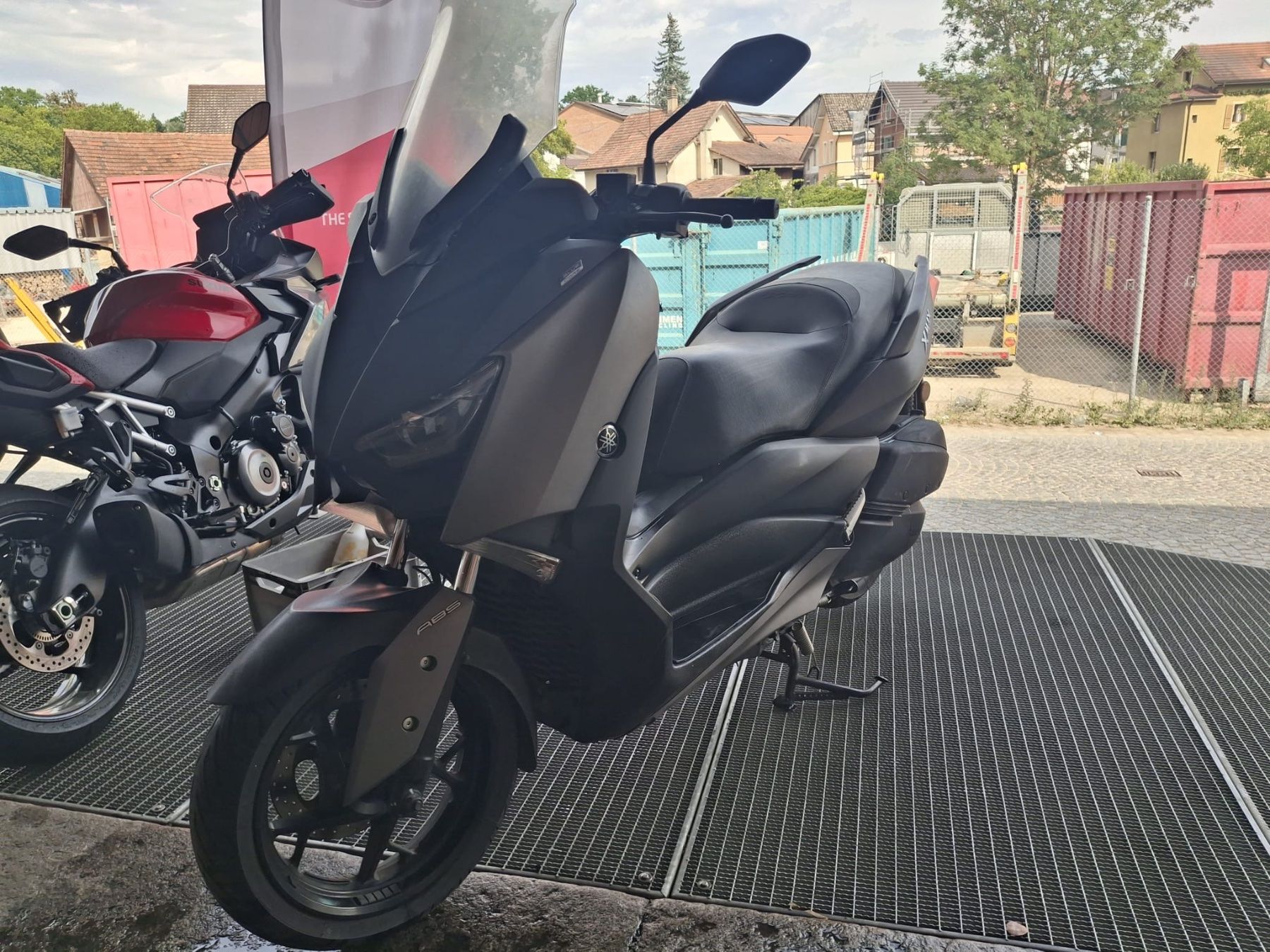 Yamaha Scooters: Yamaha XMAX 300 Roller – D'occasion à Laufen par Dreier_Motos_AG 3