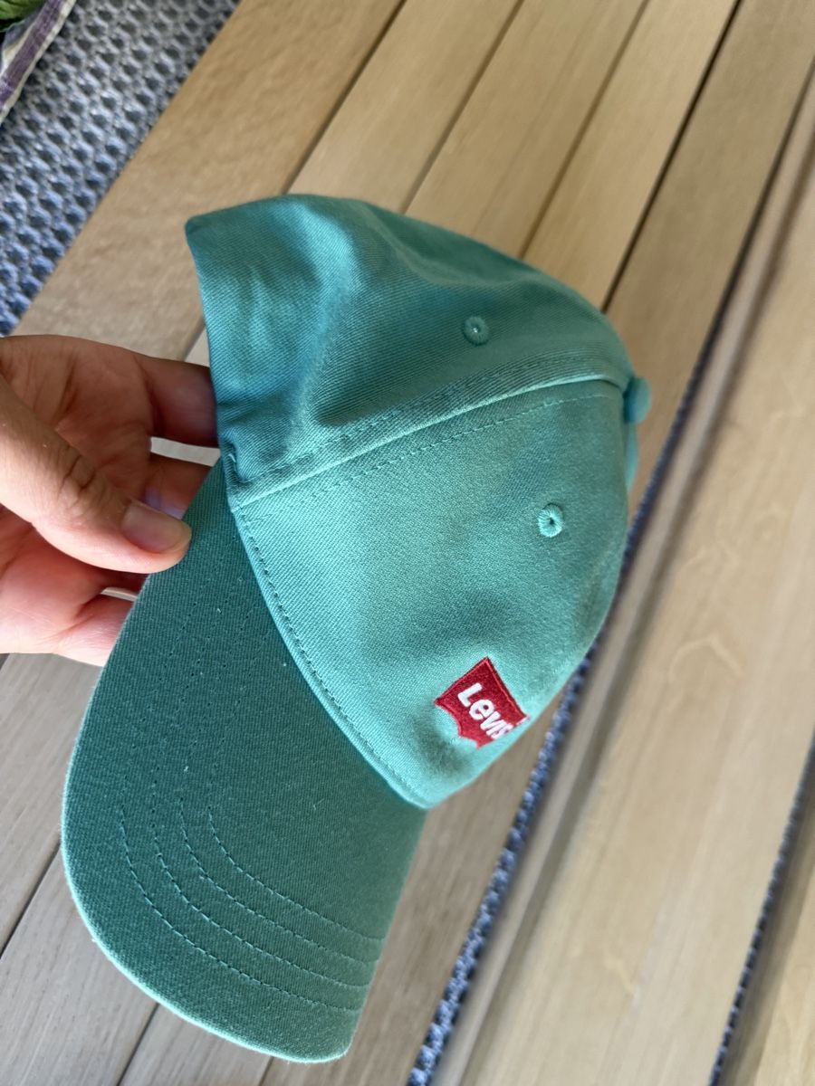 Levi's Chapeaux, bonnets & casquettes: Levi's Cap mint green color- adjustable , medium – Neuf (Voir description) à Corsier GE par Karol_save_planet 2