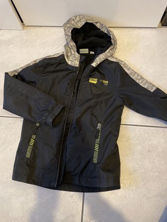 Gefütterte Windjacke 128/134