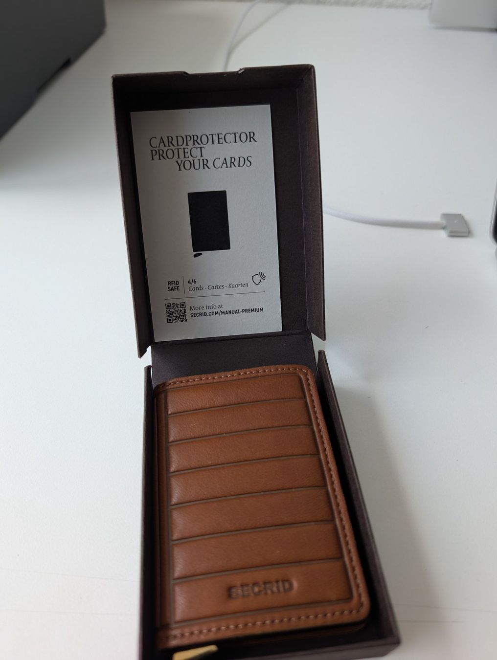 Secrid Brieftaschen: Secrid Premium Slimwallet+ Emboss Lines NEU – Neu (gemäss Beschreibung) aus Steinhausen von tarantel04 4