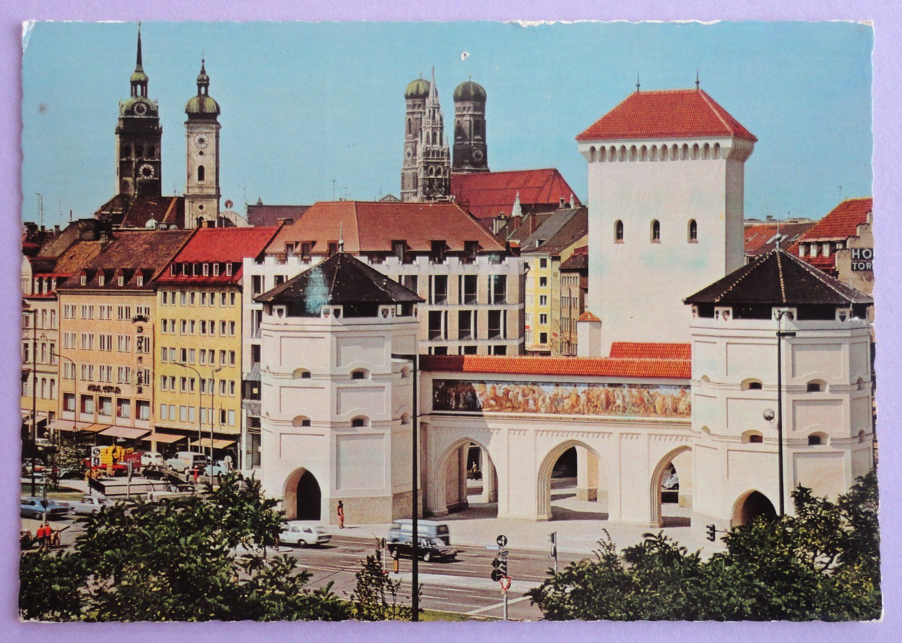 Cartoline postali: München - Isartorplatz mit Valentin-Museum – Difettoso da Fétigny venduto da Billy2miny