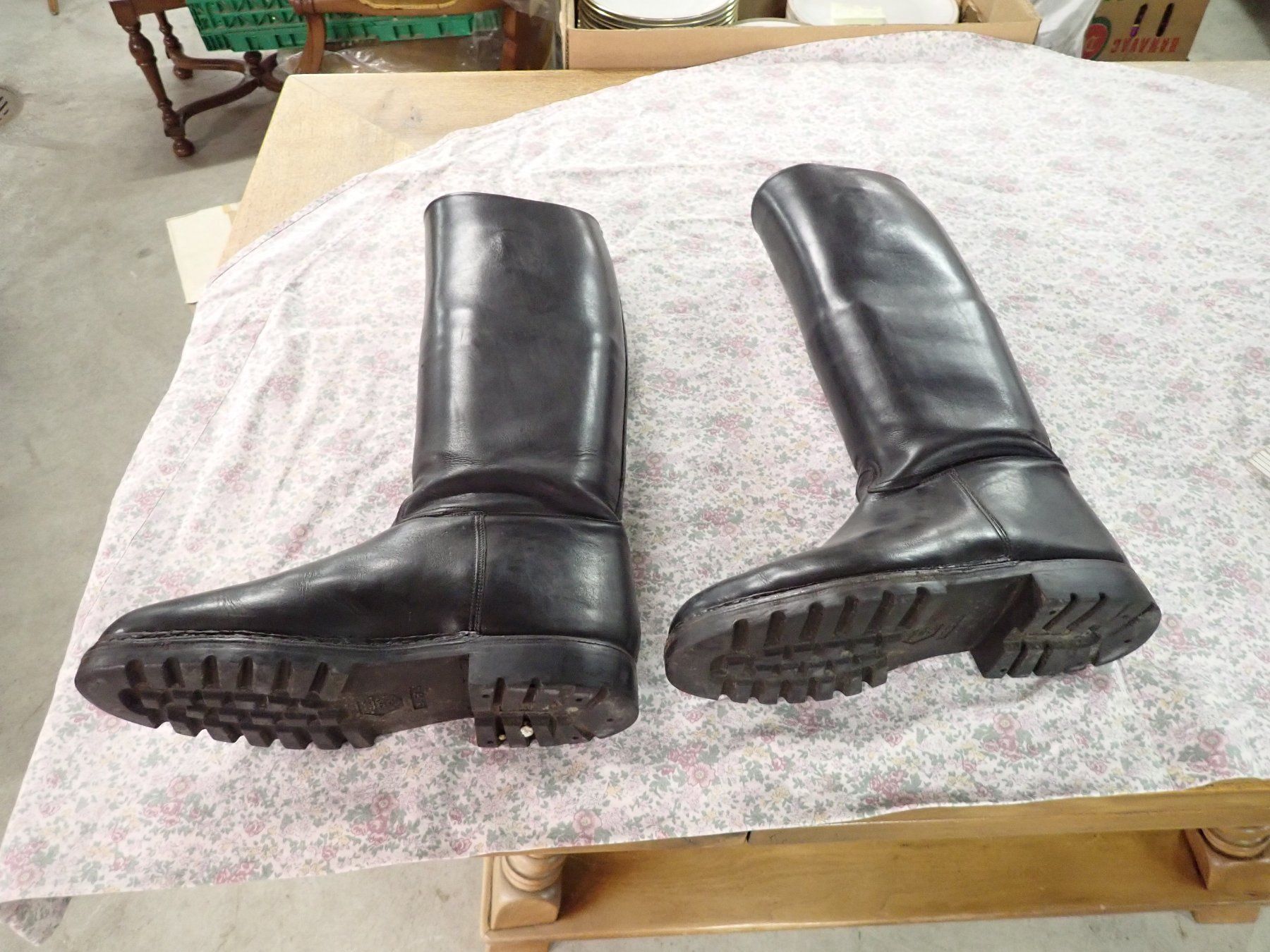 Scarpe da uomo: Reiterstiefel aus Leder – Usato da Wallisellen venduto da Mf1000 1