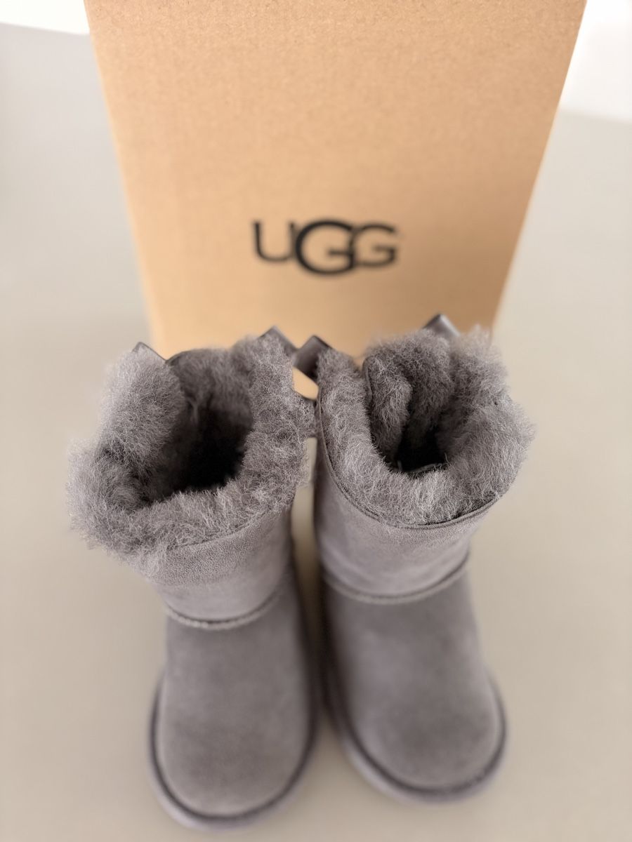 Ugg Scarpe per ragazze: UGG Bailey Bow II, Grösse 22 – Nuovo e nell'imballaggio originale da Aarberg venduto da Daniela300 2