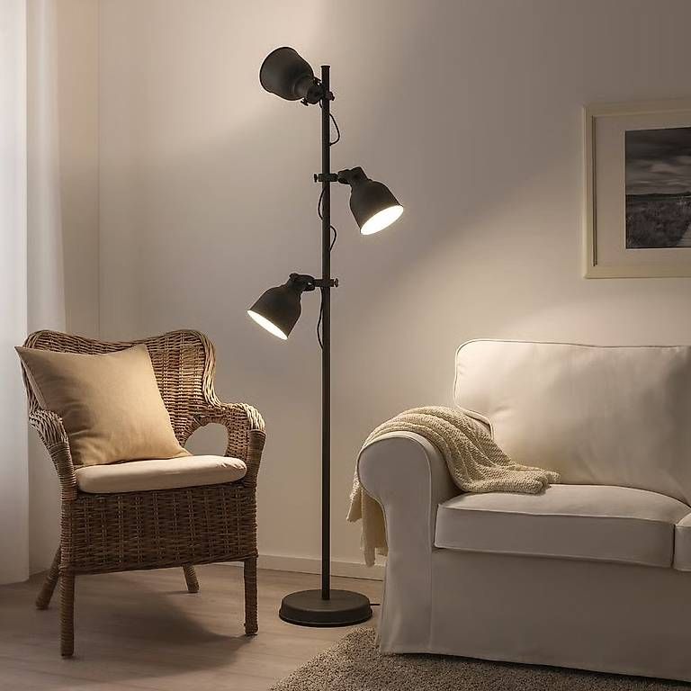 Ikea Lampade: Stehlampe «Hektar» von IKEA – Usato da Lüterswil venduto da rahsto 1