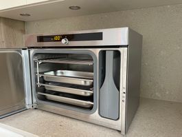 Dampfgarer von Miele DG1050