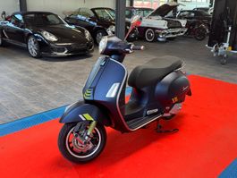 PIAGGIO VESPA 125 GTS SUPER TECH / 600 km / 01.2023 / 14 PS