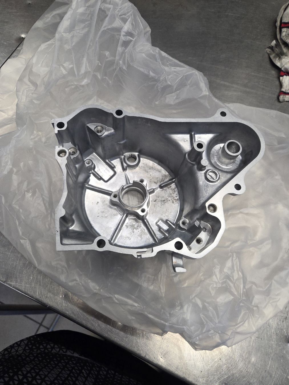Honda Tutti i ricambio per moto: carter allumage cm125t – Nuovo e nell'imballaggio originale da Athenaz (Avusy) venduto da Nat_vdc7 1