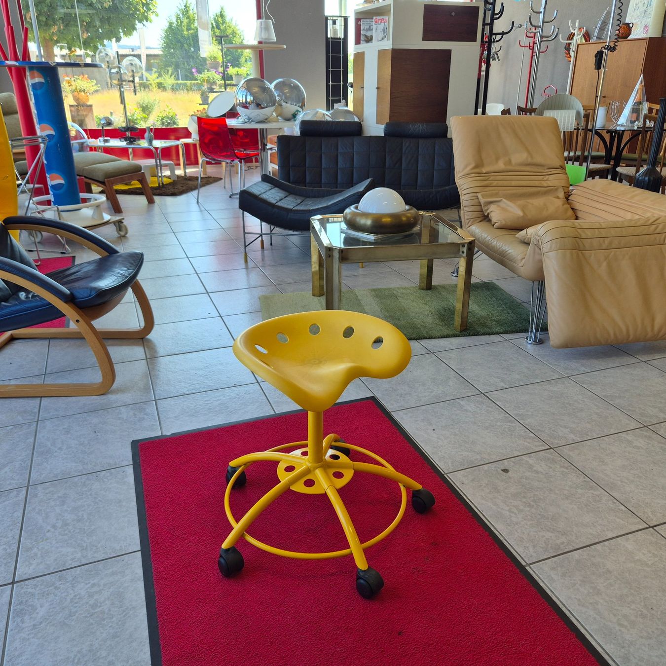 Ikea Tabourets: Ikea Traktor Stool Bürostuhl Arbeitshocker Rollhocker Hocker – D'occasion à Nottwil par Wondewa-Shop 8