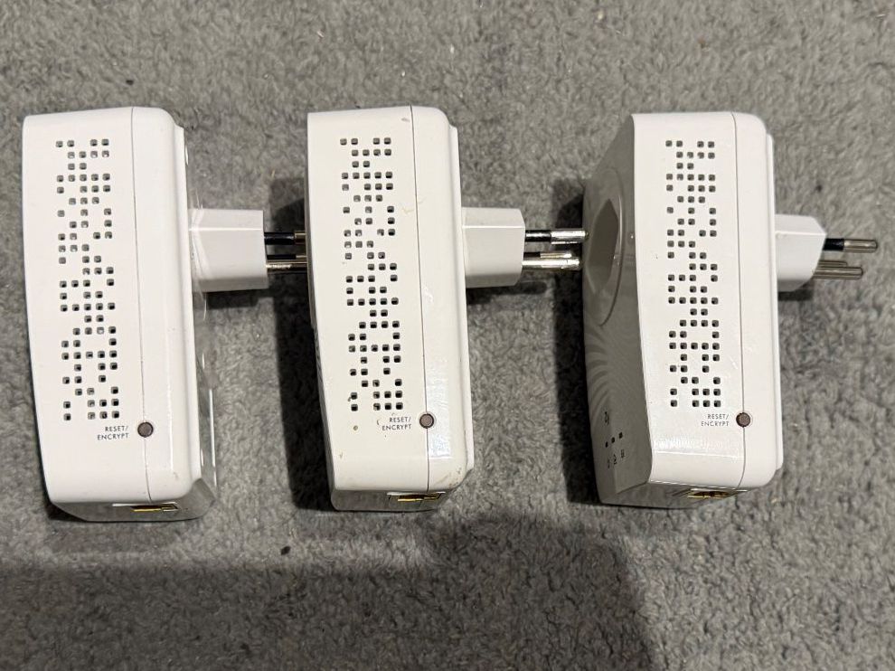 Zyxel Unità & Adattatore: 3x Zyxel PLA4211 Adaptateur – Usato da Renens VD venduto da Pribuking 1