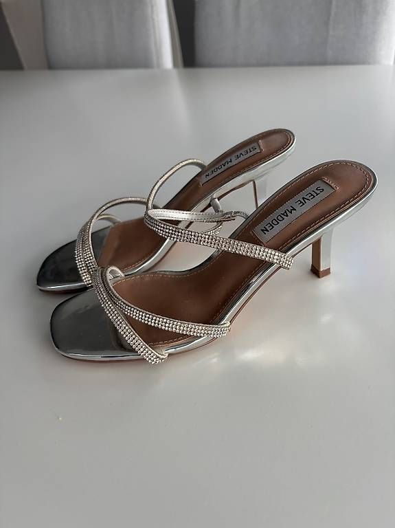 Damenschuhe: Chaussures de soirée Steve Madden – Gebraucht aus Chernex von mel_8db7 1