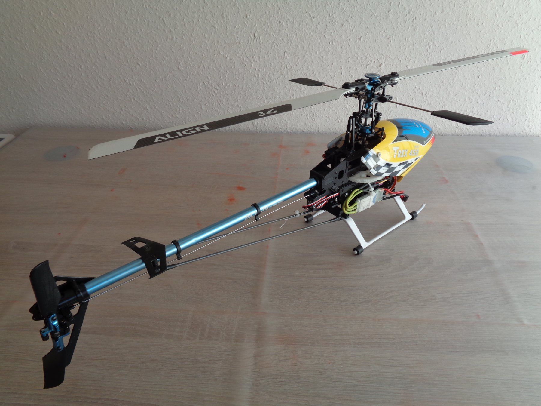 Align Modellismo RC: Helikopter  ALIGN T REX 450 – Usato da Genève venduto da Jumbofan
