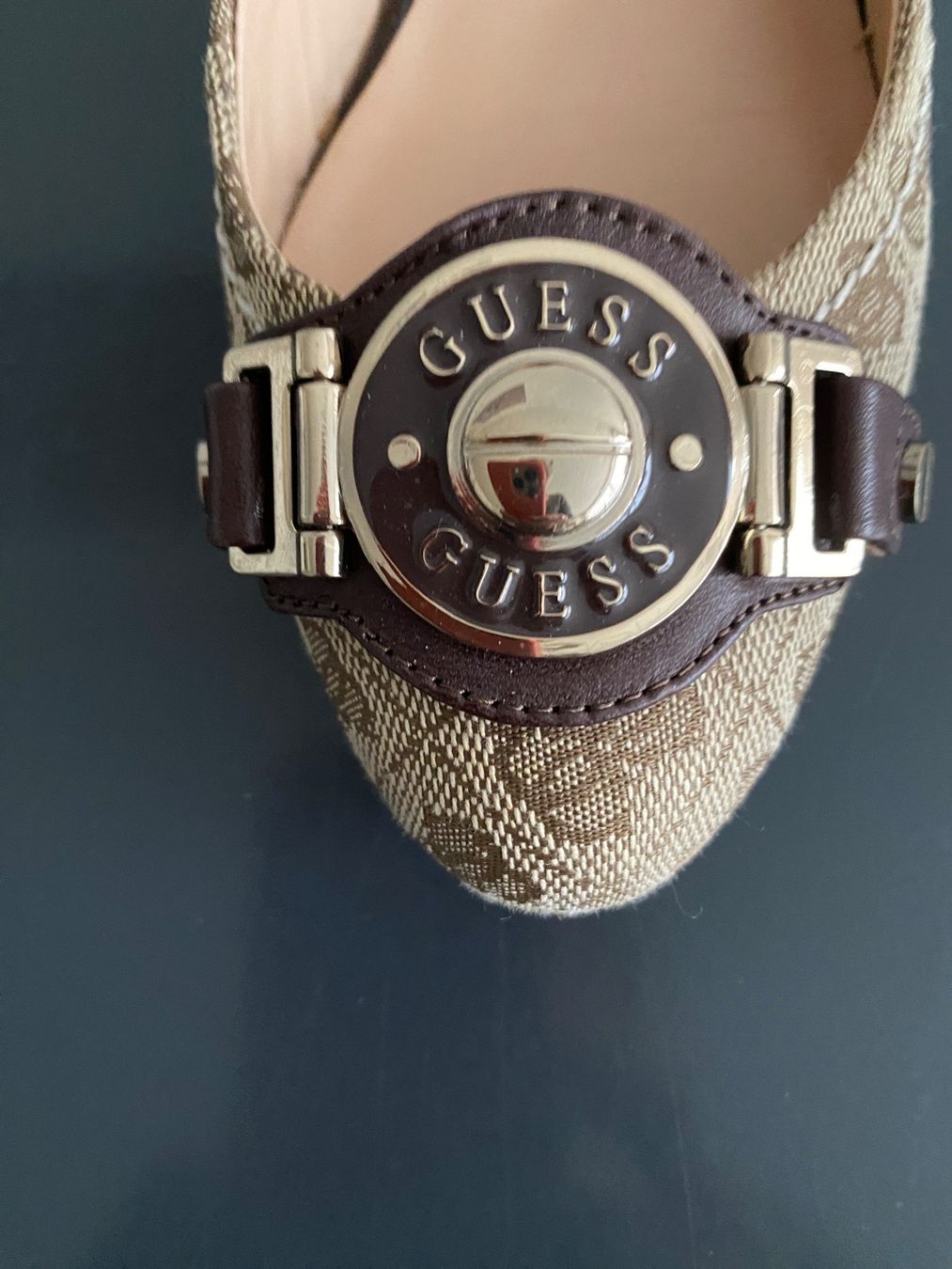 Guess Damenschuhe: Guess Schuh, Pumps mit Guess Muster – Neu (gemäss Beschreibung) aus Zug von Pereromi 5