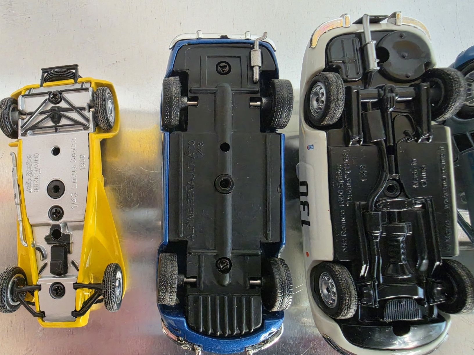 Modellini d'auto: model Autos 1:43 – Usato da zürich venduto da val_yr8v 5