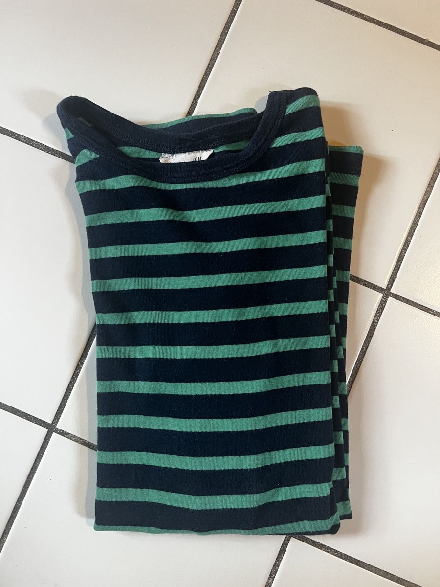 H&M Camicie, T-shirt & Polo: H&M Basic Shirt, gestreift, Gr. 158/164 - blau grün – Usato da Bern venduto da fla_yj25