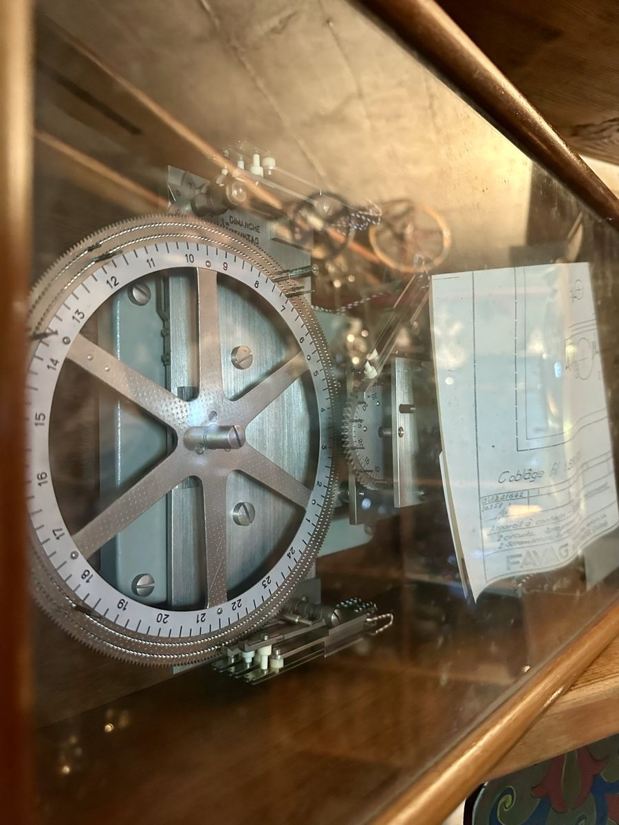 Uhren: FAVAG Zentral Mutteruhr Chronometer – Gebraucht aus Zeihen von Swissmade 4