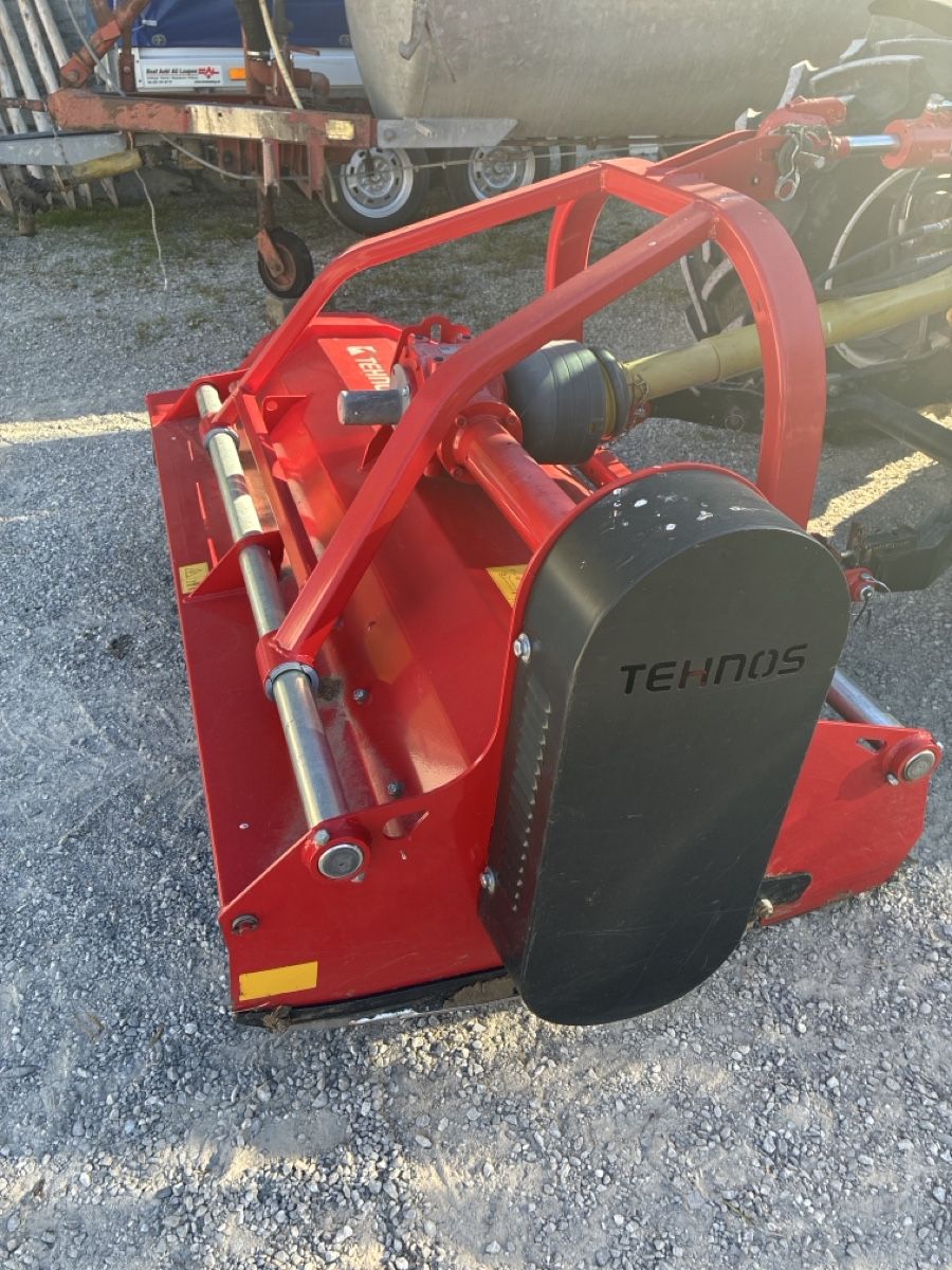 Toutes les machines: Tehnos Mulcher  – D'occasion à Rüschegg Gambach par Yanmar