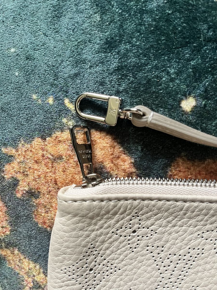 Louis Vuitton Sacs femmes: Louis Vuitton Pochette – Neuf (Voir description) à Hochdorf par Forestgreen 7