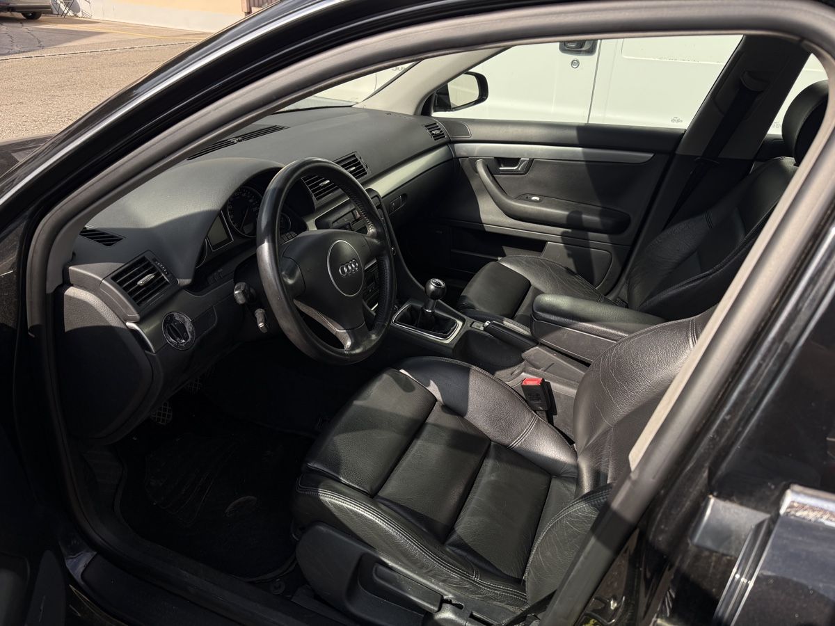 Audi Automobili: AUDI A4 AVANT | MIT MFK | AB 1 Fr. – Usato da Hinwil venduto da rkcdusan 4