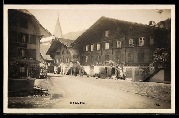 Cartes postales: AK Saanen, Strassenpartie im Ort – D'occasion à Berlin par bartko-reher