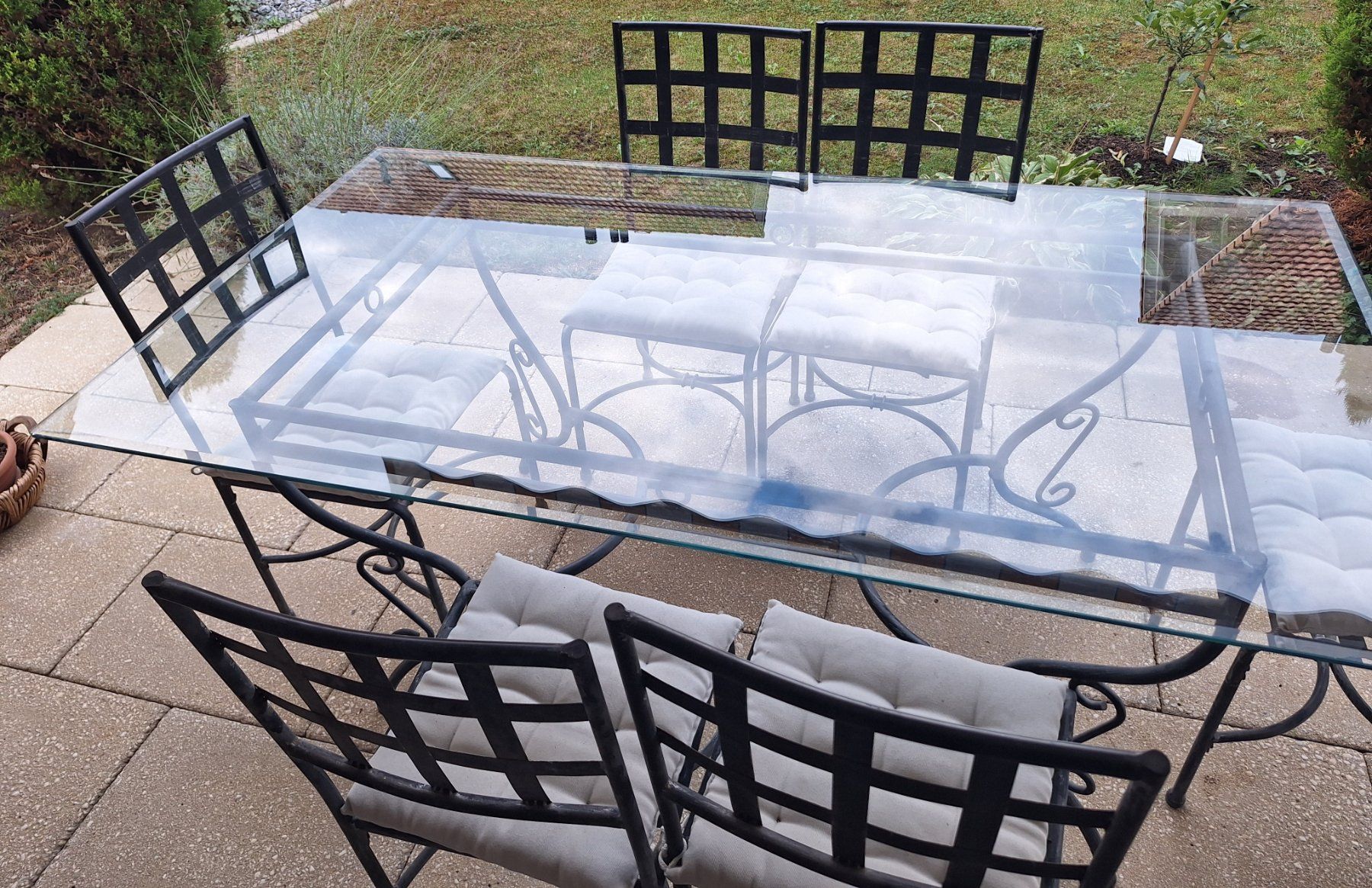 Tische: Gartentisch aus Metall - shabby chic – Gebraucht aus Dietikon von lizzy010