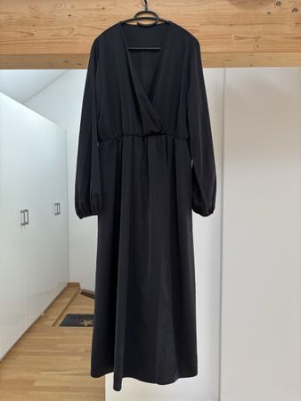 Schwarzes Sommerkleid, Wickeloptik, Grösse 40, Neu!