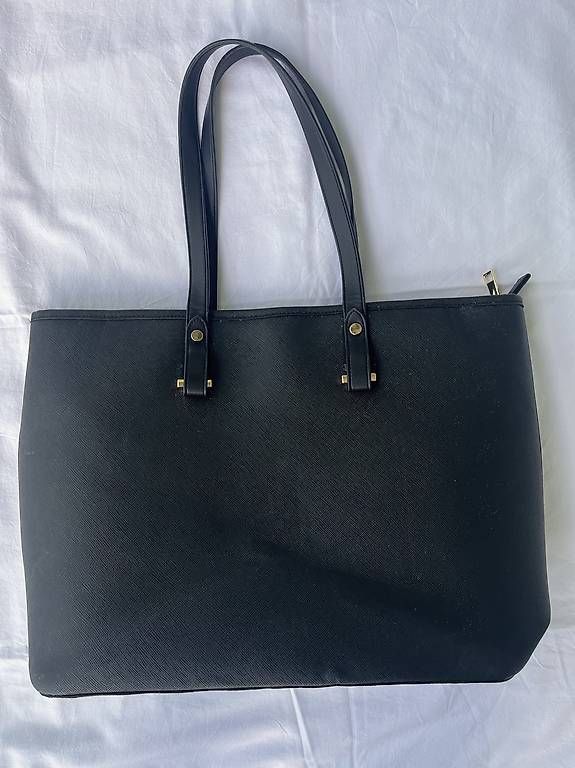 Borse da donna: Schwarze Tasche – Usato da Bern venduto da ela_hz6w 1