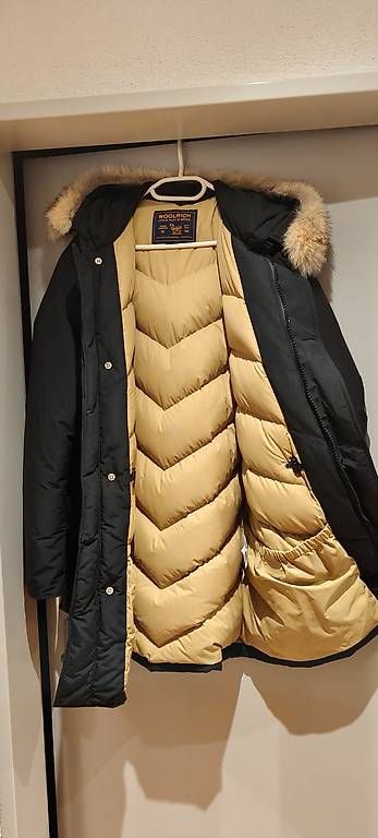 Woolrich Jacken: Woolrich Herrendaunenjacke – Gebraucht aus Schlieren von tsc_9xxj 2