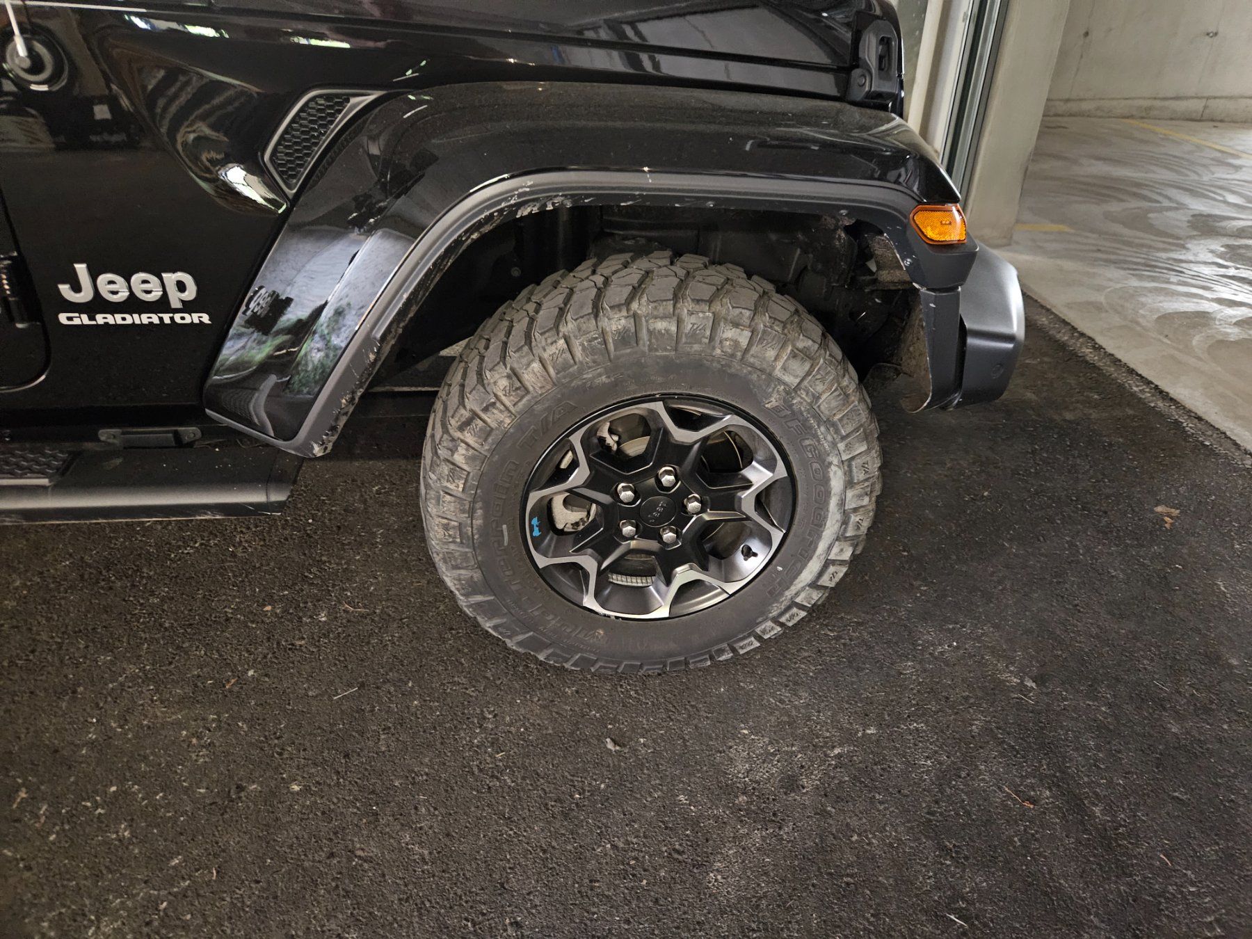 Jeep Pneumatici & Ruote complete: 4 Orginal Räder Jeep  17 Zoll – Usato da Brienz BE venduto da planalp01