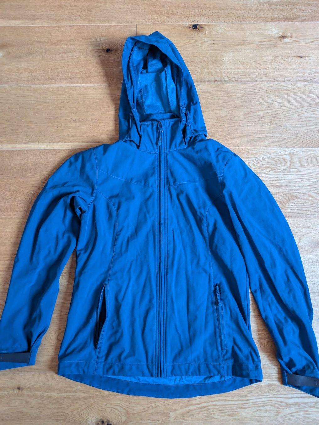46 Nord Giacche: 46Nord Softshell Jacke Blau Damen, Gr. 38 – Usato da Nottwil venduto da Siana12