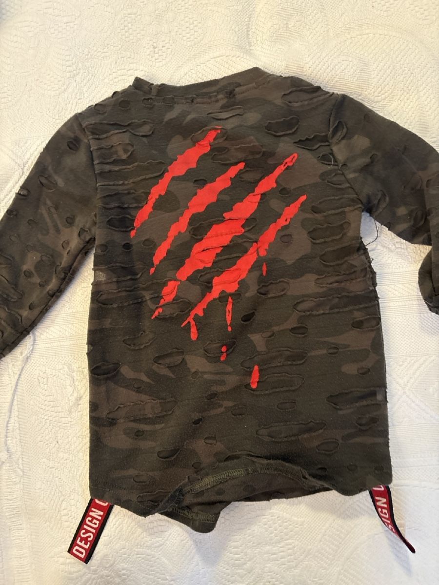 Hemden, T-Shirts & Polos: T- Shirt mit langarm – Gebraucht aus Spreitenbach von bea_wrh6 1