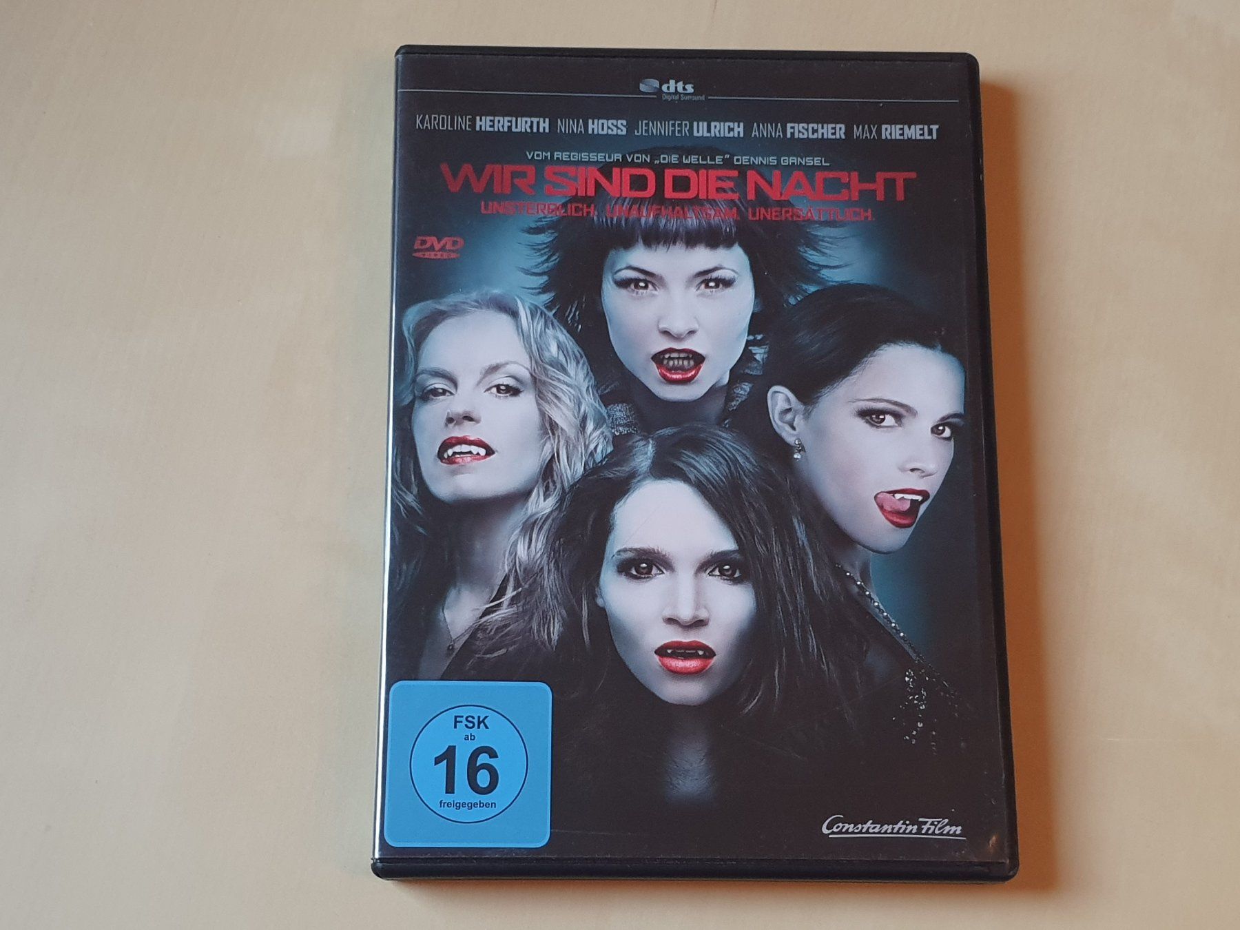 Tous les DVDs: Wir sind die Nacht – D'occasion à Stansstad par collectorsshop