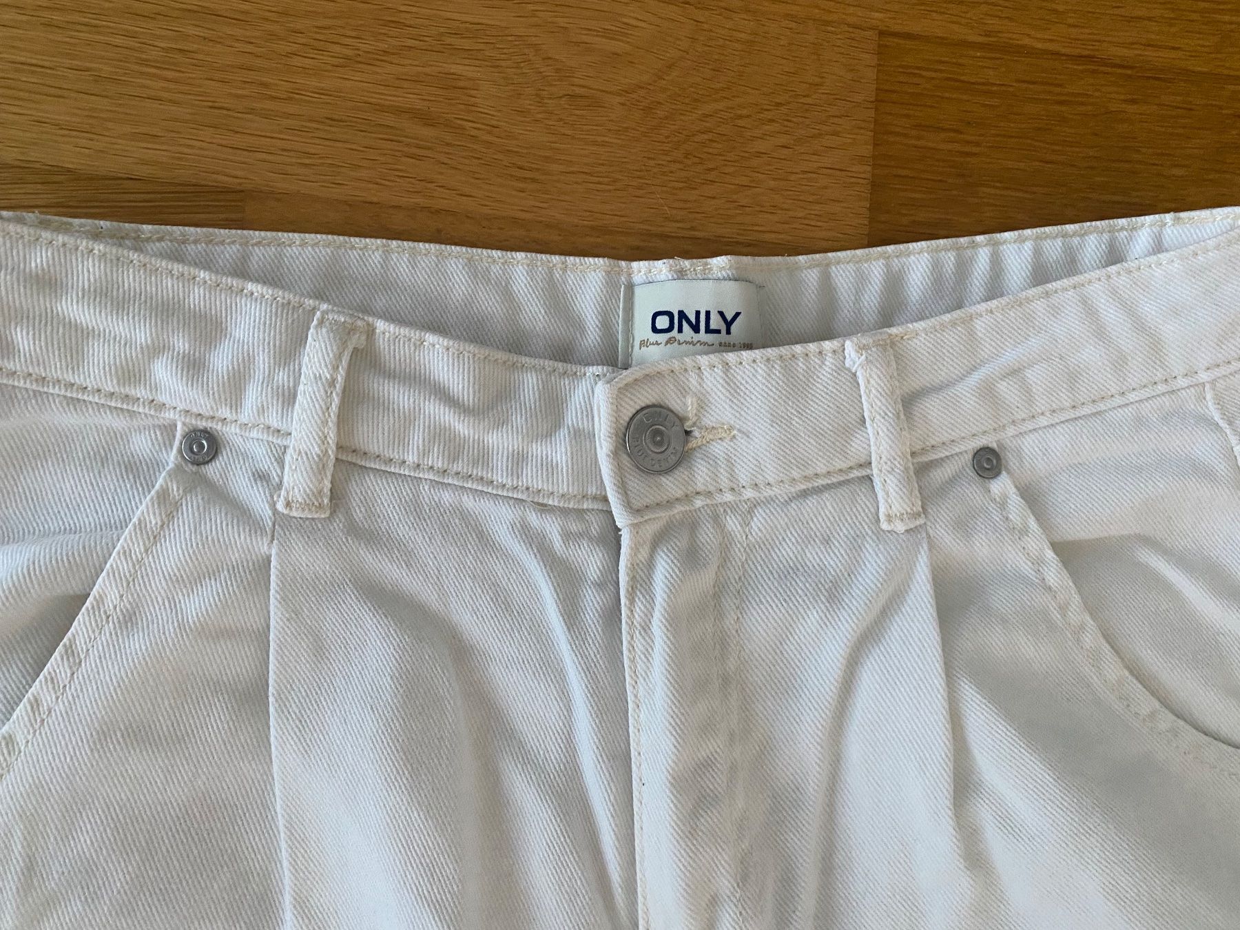 Only Jeans: weisse Jeans ONLY Gr. XS – Usato da Riedholz venduto da lenibeni03 1