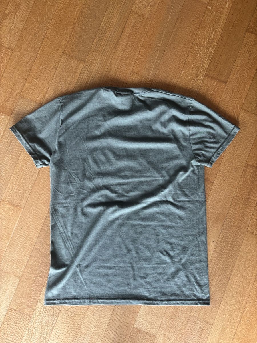 T-shirt: "alien" merch t shirt size s – Nuovo (secondo la descrizione) da Walenstadt venduto da arm_jp2j 1
