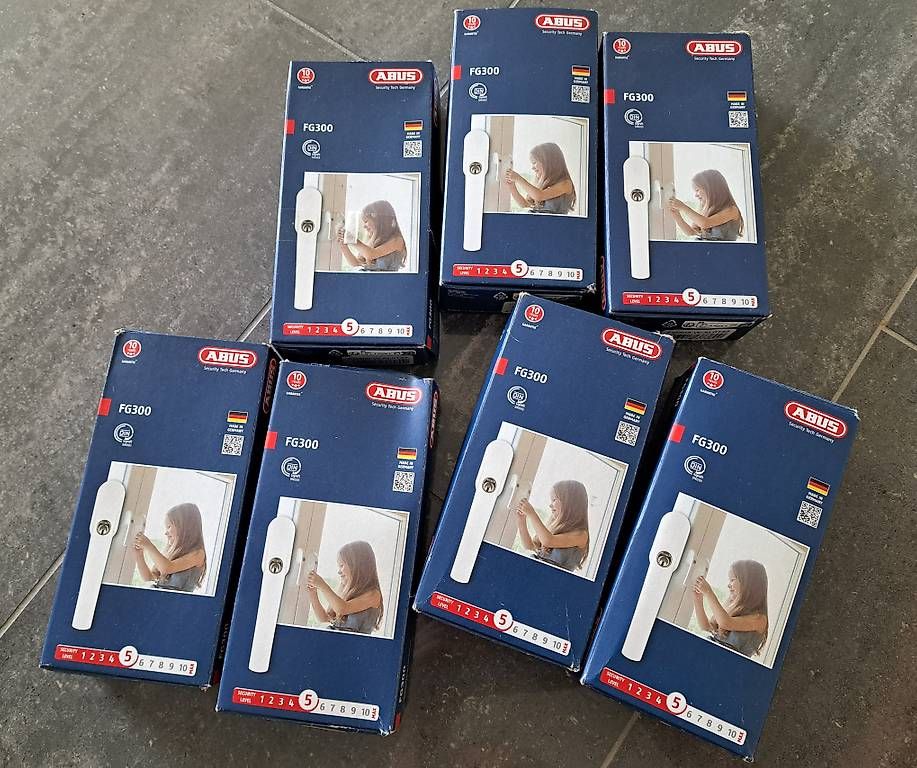 Eisenwaren: Abus FG300 Fenstergriff weiss abschliessbar – Gebraucht aus Weinfelden von Mausi2 1