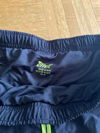 Sporthosen Crivit schwarz Grösse M 48/50 kurz elastisch
