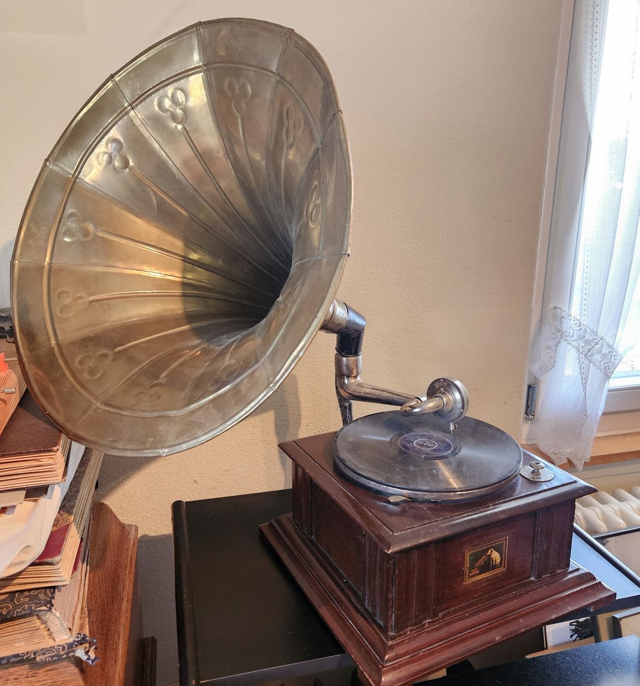 Plattenspieler: Antiker Grammophon "His Master's Voice" – Gebraucht aus Regensdorf von Ranti2 3