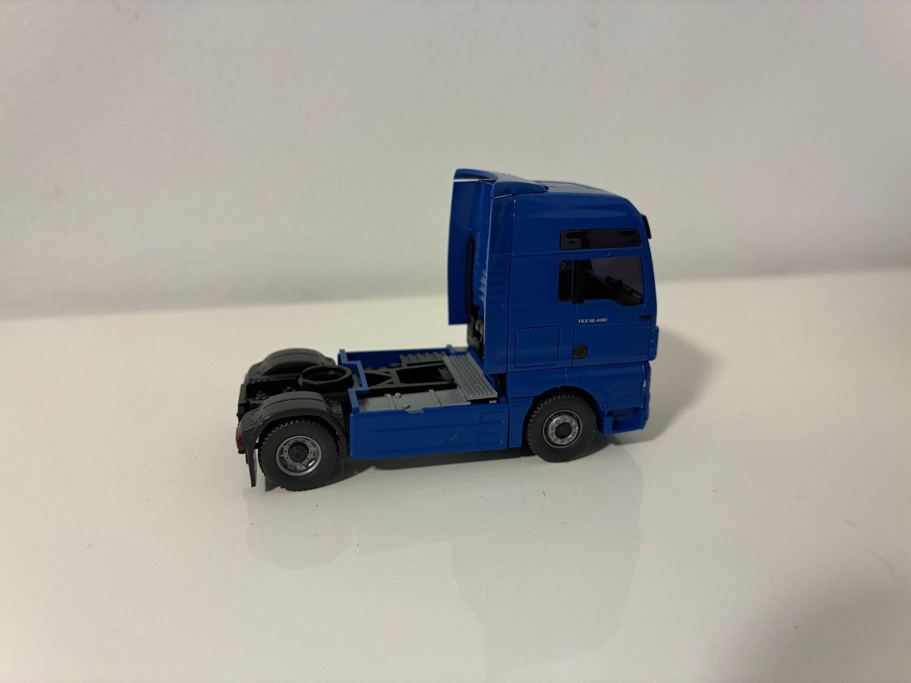 Modellbausätze & Standmodelle: MAN DB Logistics Modell LKW – Gebraucht aus Stans von lor_p8xh 3