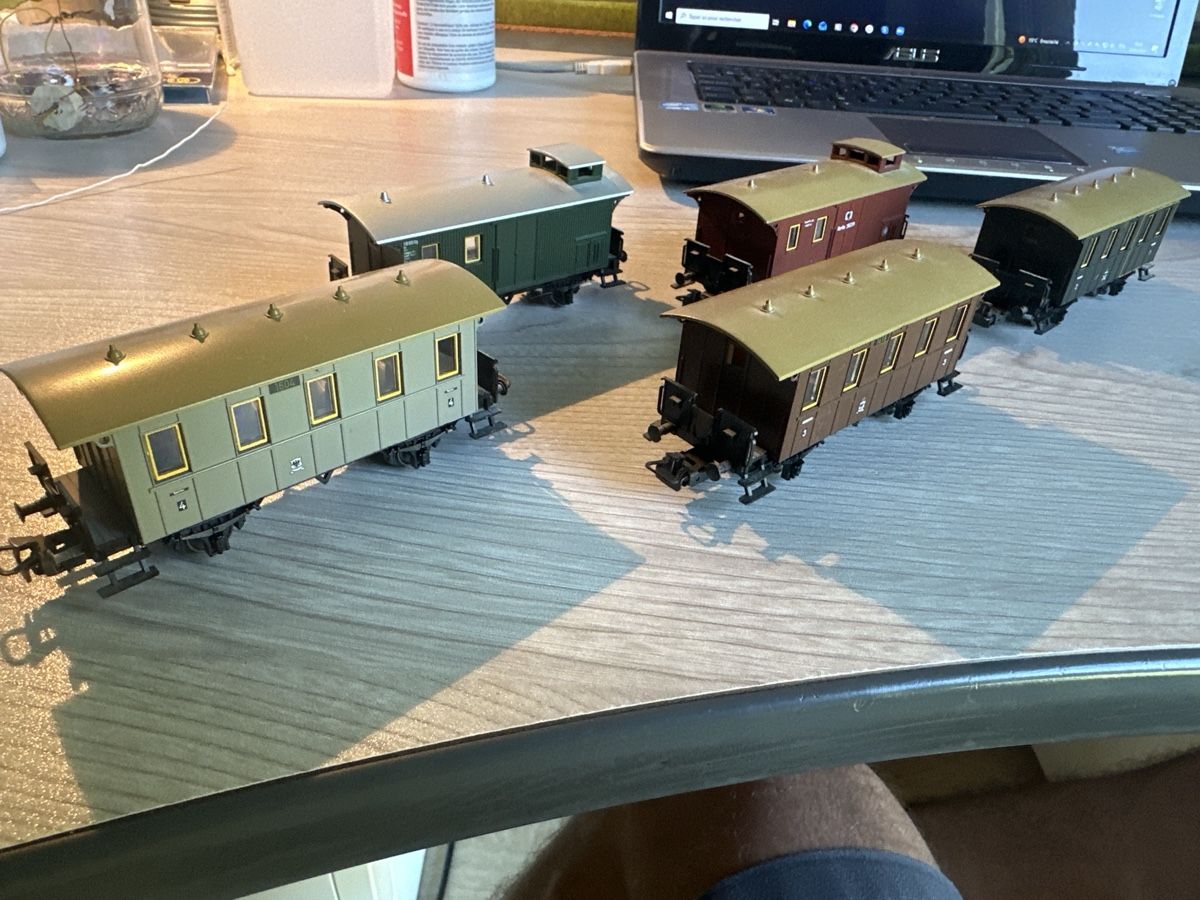 Märklin Modellini di ferrovie: 5 wagons Märklin parfait état  – Nuovo (secondo la descrizione) da Blonay venduto da nja_t22k 1