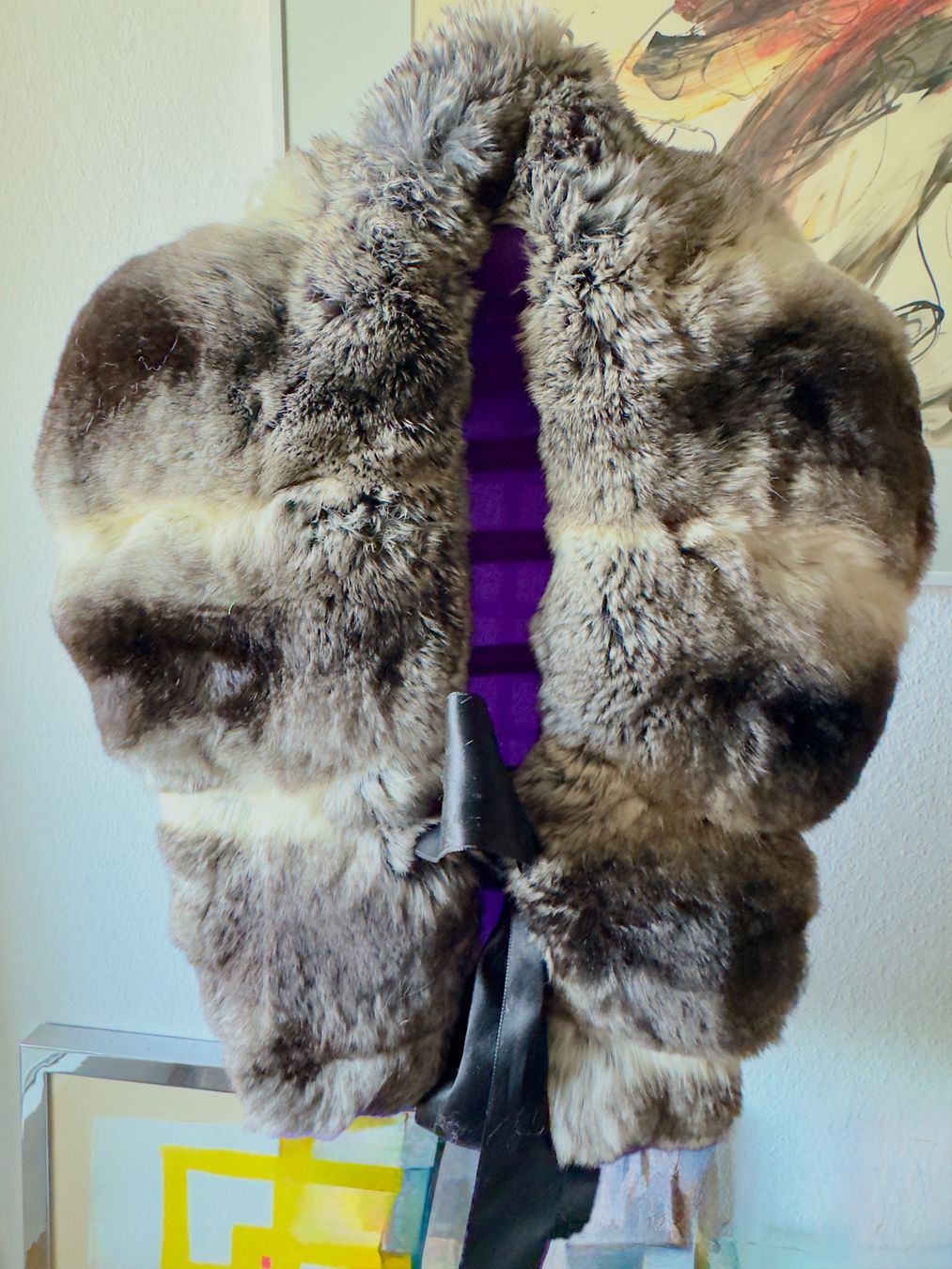 Copricapi, berretti & cappellini: Chinchilla Fur Hat With Pom Pom & matching Collar – Nuovo (secondo la descrizione) da Birsfelden venduto da Brut 7