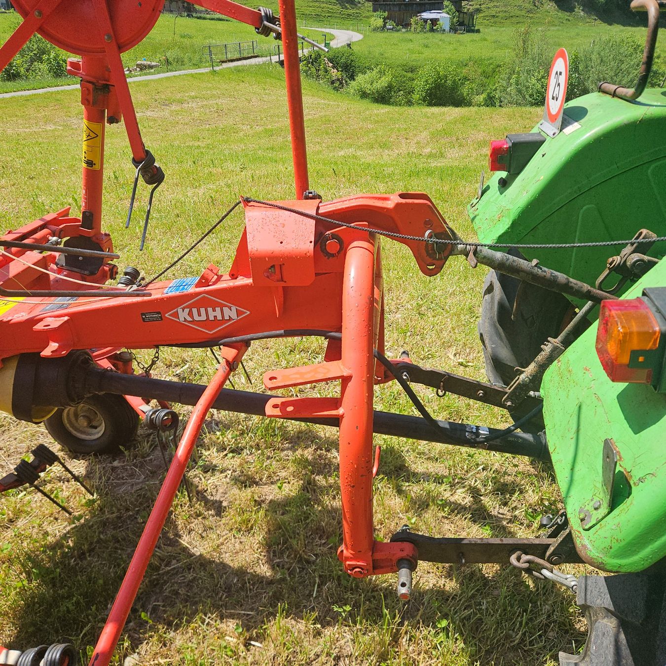 Toutes les machines: Kreiselheuer Kuhn – D'occasion à Röthenbach i. E. par Mh160 1