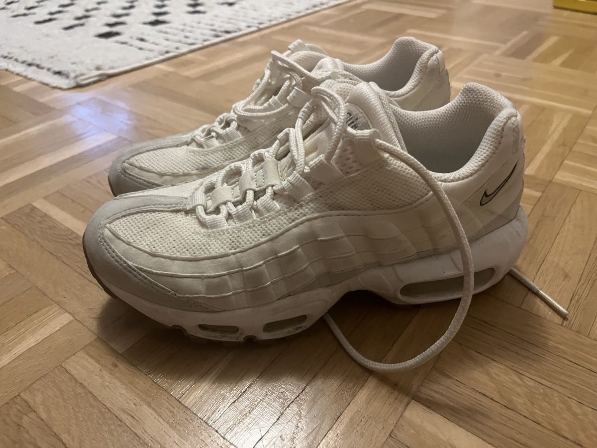 Nike Scarpe da uomo: Nike Air Max 95 Sneakers light beige – Usato da Winterthur venduto da jesszm