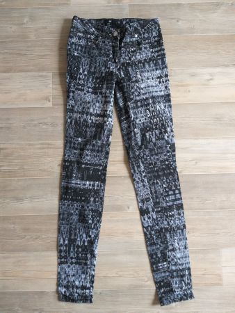 H&M Jeans taille / Grosse XXS (34 EUR)