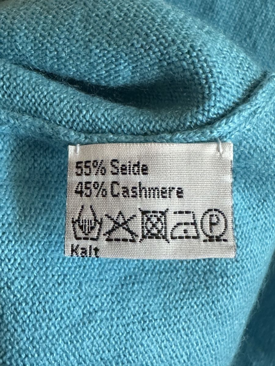 Maglioni & Felpe: Cashmere-Seide Rollkragenpullover, hellblau, Grösse M – Usato da Hergiswil NW venduto da kaufe_at_kaufmann 4