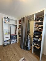 Kleiderschrank