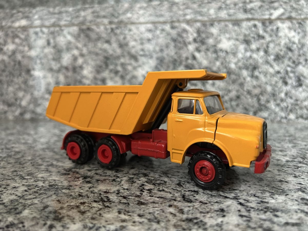 Conrad Kits de montage: MAN Kipper, 1:50 , Conrad – D'occasion à Horw par Tigercat635